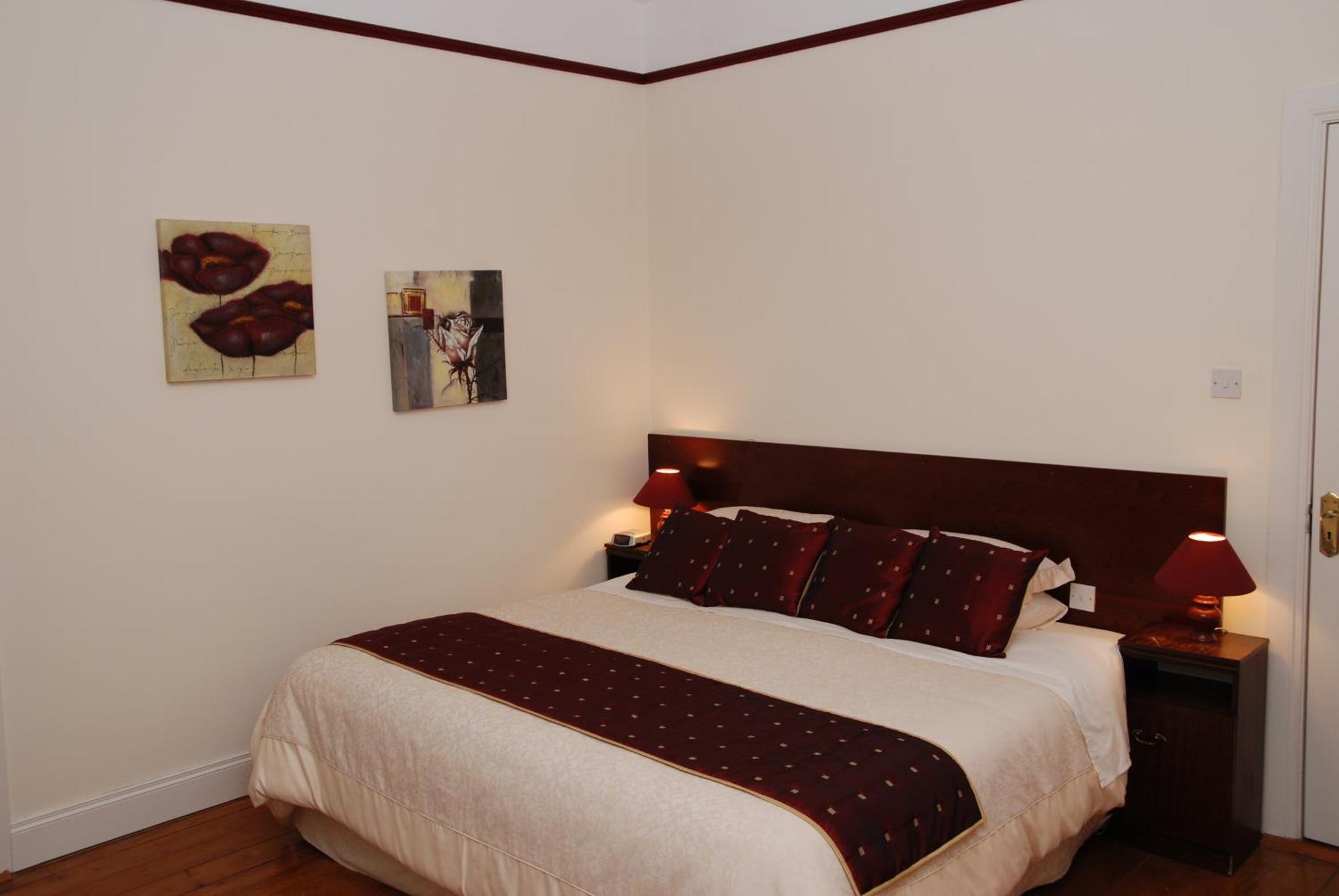 Kilburn House B&B Milltown  ภายนอก รูปภาพ